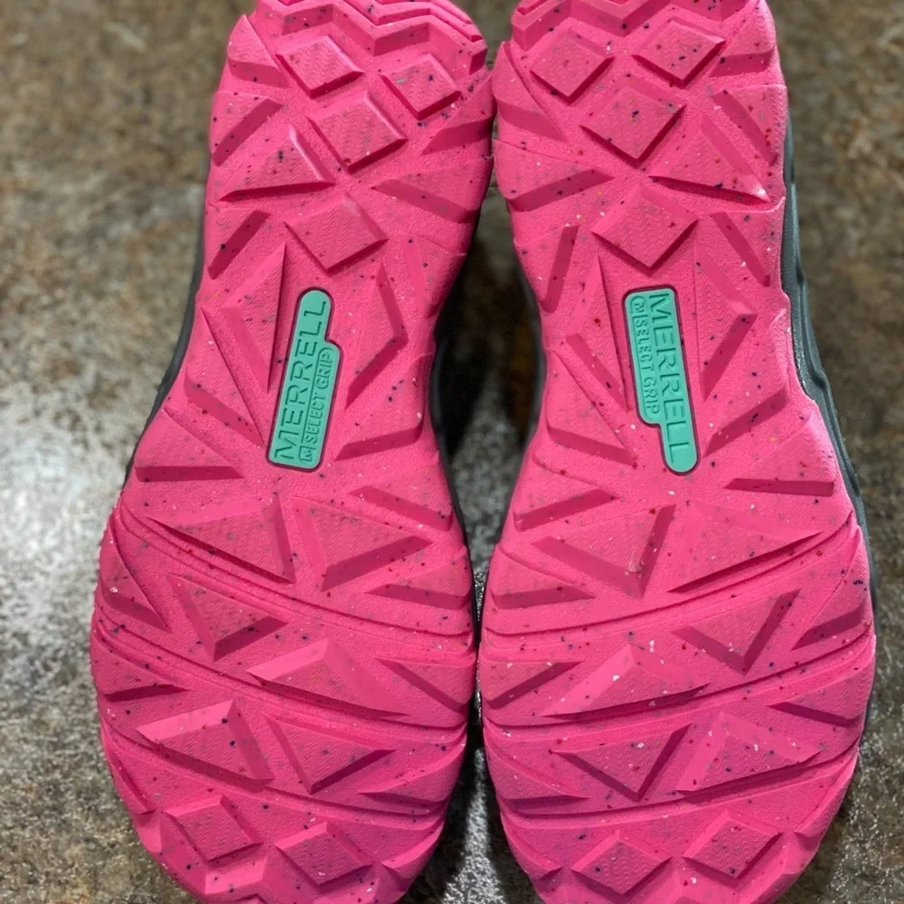 New Girls Merrell Water Shoes
